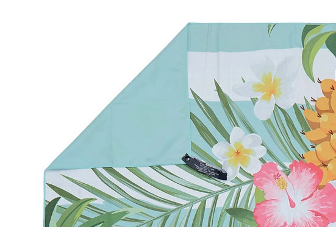 Sending You Aloha aloha at home Microfiber towel - pineapple flower