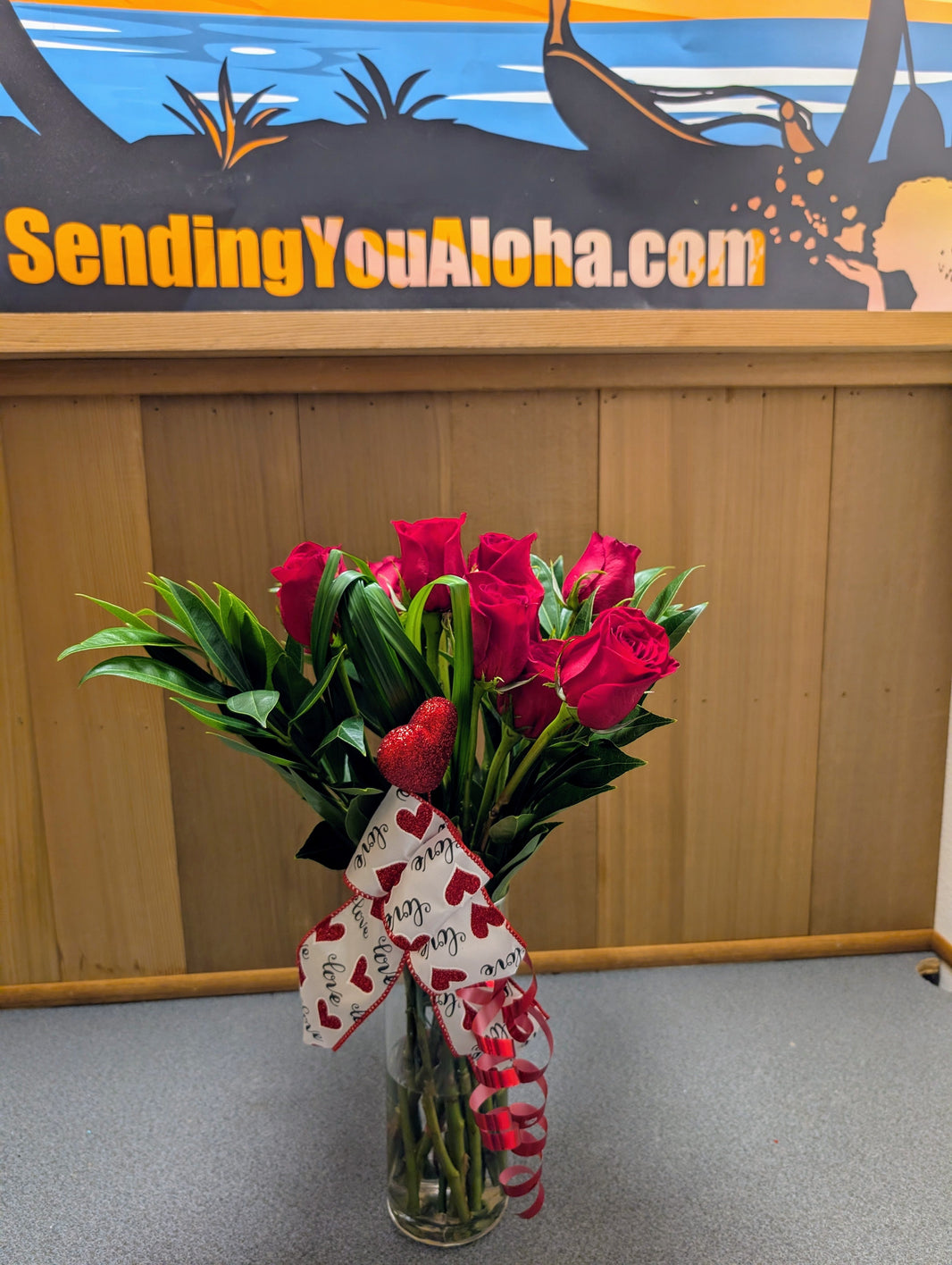 tropical-flowers-hawaii-sending-you-aloha